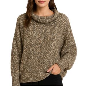 Lovestitch Cozy Bouclé Knit Batwing Sweater S/M Oversized Neutral Colors